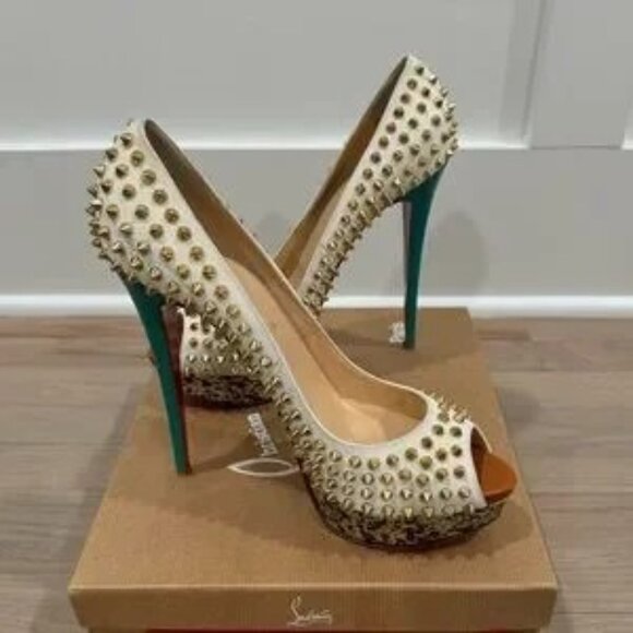 Christian Louboutin Lady Peep - Picture 2 of 6
